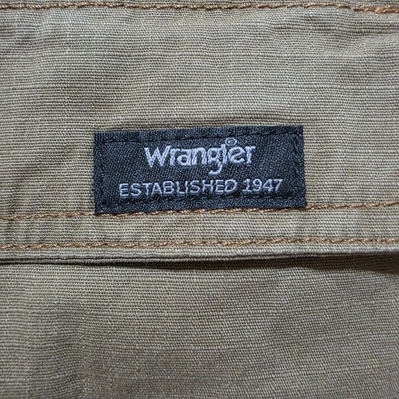 Wrangler Ripstop Cargo Stretch Shorts Tech Relaxed Fit Men's Sizes 32-48 Brown - Picture 11 of 11